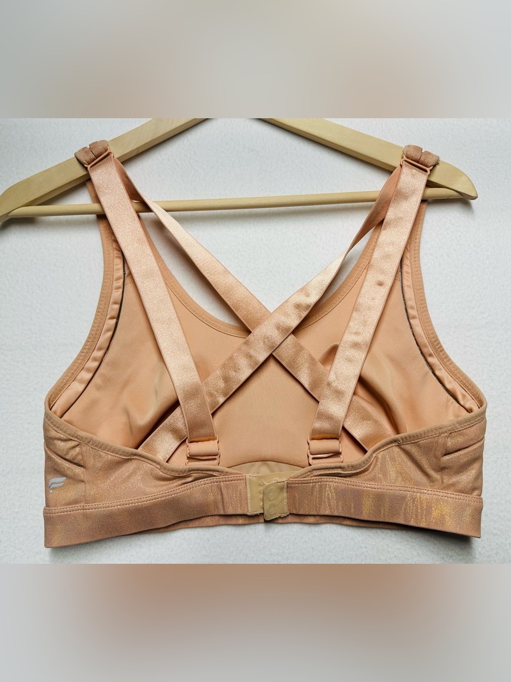 Fabletics Peach Shimmer Sports Bra – XL, Crisscross Back, 28” Bust - Picture 3 of 4